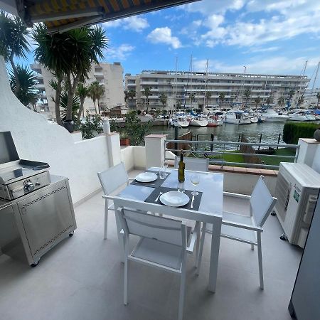 Apartamento Puerto Madeira Roses Luaran gambar