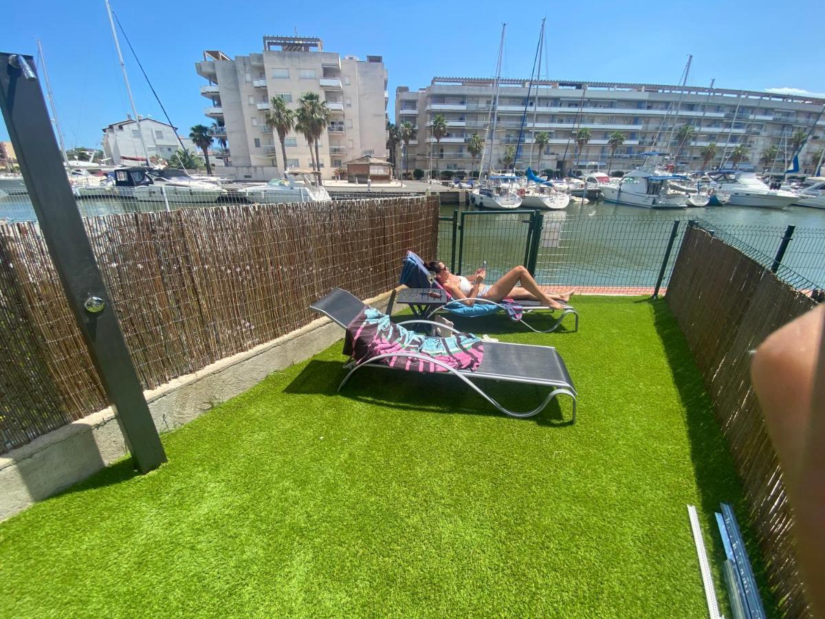 Apartamento Puerto Madeira Roses Luaran gambar